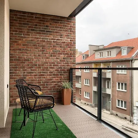 Zentrum Apartament Parking By Impero Posen Exterior foto