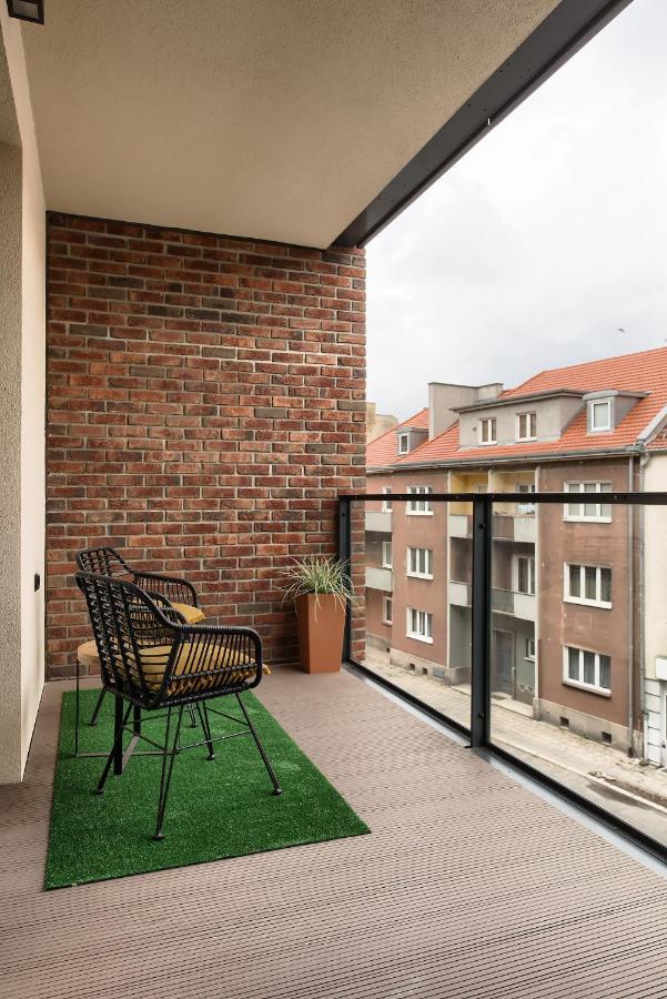 Zentrum Parking By Impero Apartment *