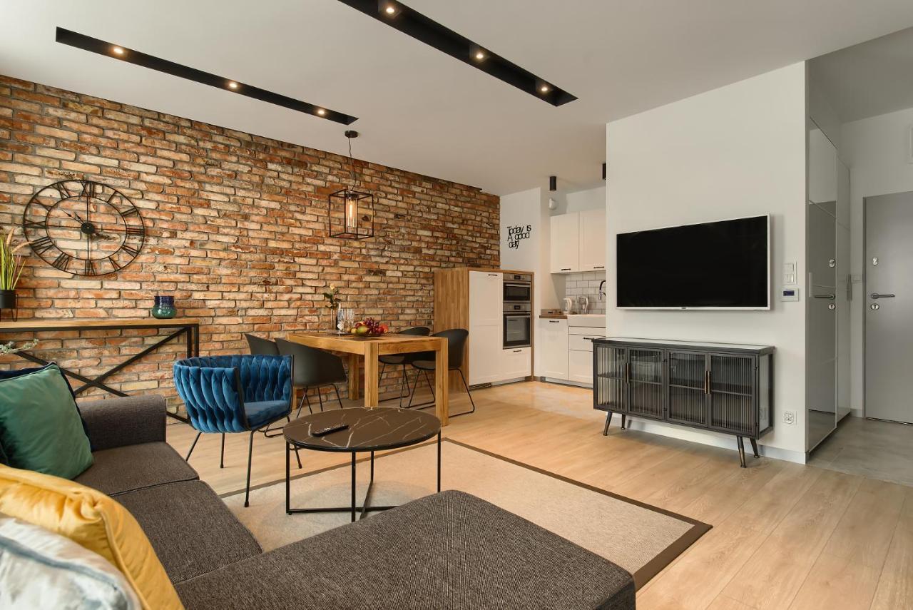 Zentrum Parking By Impero Apartment