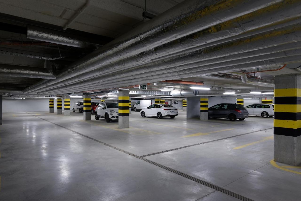 Zentrum Parking By Impero Posen